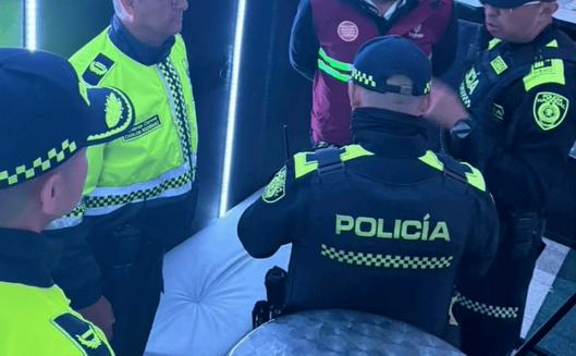Autoridades cierran bares que operaban como sindicatos en Restrepo y otras localidades de Bogotá tras hallar menores y drogas