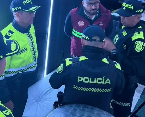 Cierran tres bares con fachada de sindicatos en Antonio Nariño: había menores, armas y droga