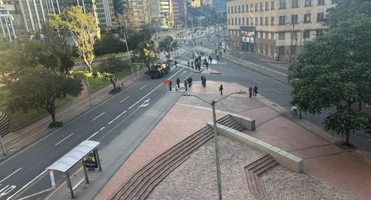 Protestas frente al Museo Nacional se extienden a la Caracas y afectan a Transmilenio: reportan cierre de estación