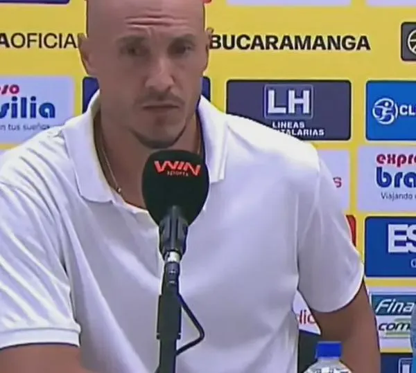 David González, molesto y autocrítico con el rendimiento de América contra Bucaramanga