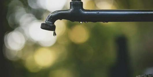 Emcali anuncia cortes de agua en barrios de Cali este lunes por trabajos de mantenimiento en la red de acueducto