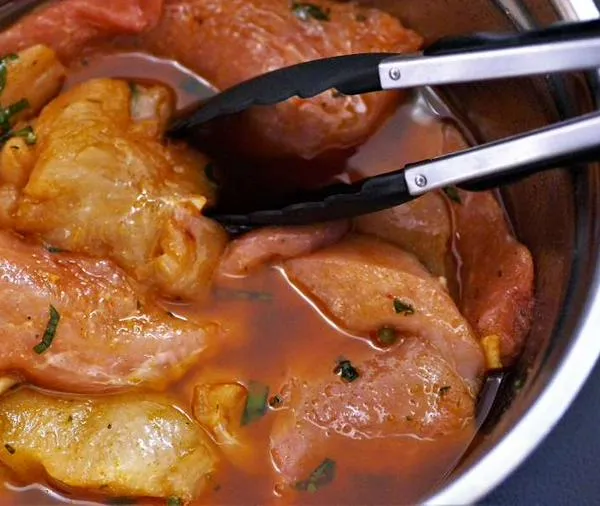 Cómo hacer adobo para carne de res, pollo y cerdo en 5 minutos