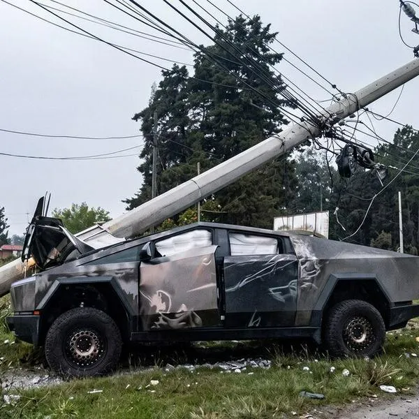 Accidente Cybertruck