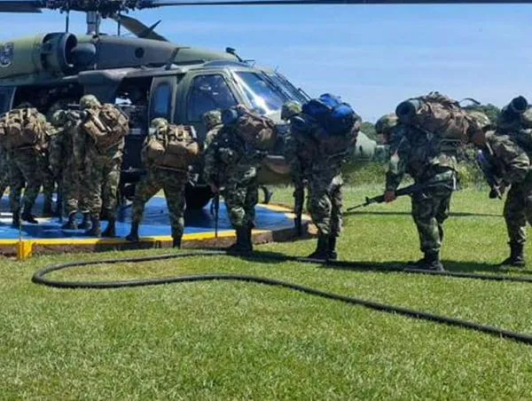 Helicóptero del Ejército se accidentó en Cauca: no hay muertos