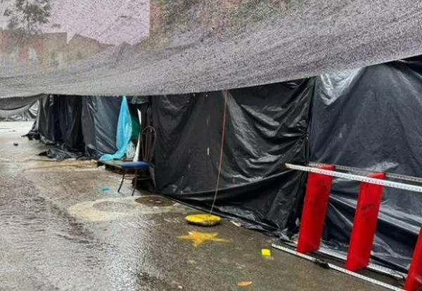 Damnificados de Altos de Santa Elena siguen esperando respuestas tras el terremoto