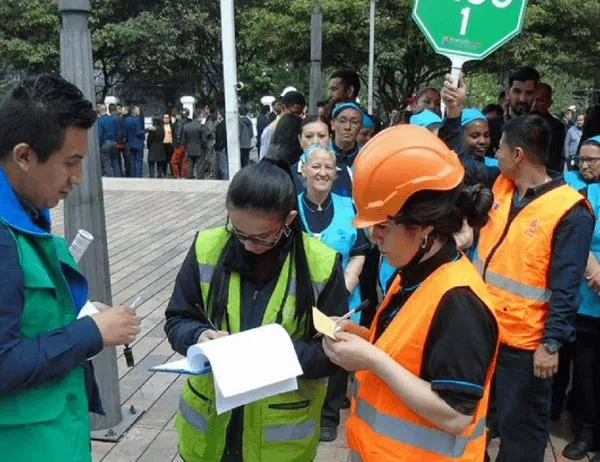 Pon a prueba rutas de evacuación, puntos de encuentro y tu Plan de Emergencias Familiar en el Simulacro Bogotá 2026 