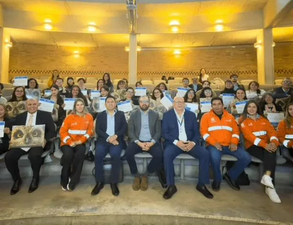 Bogotá cuenta con 36 nuevos líderes ambientales para cuidar el agua y los humedales 
