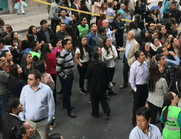 ¿Qué lecciones dejó el sismo del 10 de agosto? Es hora de ponerlas en práctica en el Simulacro Bogotá 2026 