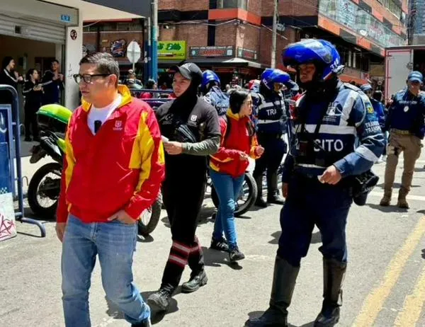 Los Mártires interviene 1.600 metros de espacio público y refuerza el control a establecimientos comerciales en Bogotá 
