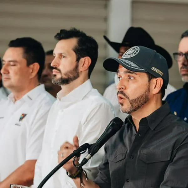 El presidente Abelardo De La Espriella cuestionó a las autoridades de Arauca por el manejo de regalías y advirtió sobre nexos con ilegales.