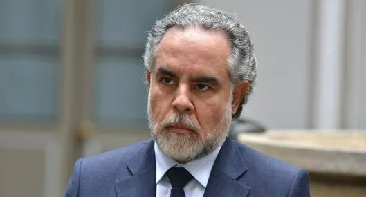Procuraduría pone contra pared a Benedetti y Angie Rodríguez por caso de Gobierno Petro con exparas
