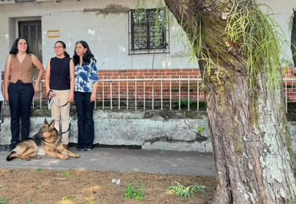 Familia afectada por terremoto pide ayuda para reconstruir su hogar en el barrio Vipasa