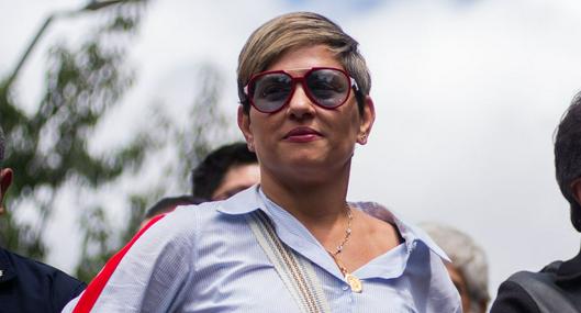 Defensa de Alcocer salió a responder por viaje a Venezuela y entregó informe a la Fiscalía