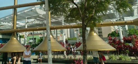 Monumento a las Trompetas de Niche en Cali: homenaje musical interactivo y símbolo de la salsa caleña