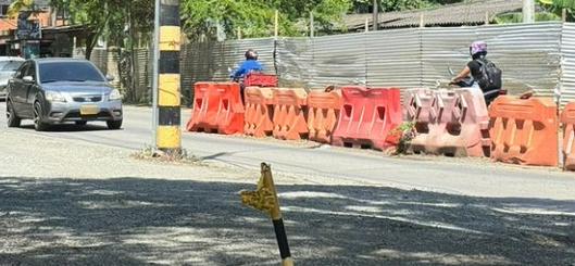 Movilidad y seguridad preocupan a la comunidad de Kachipay en el sur de Cali por restricciones viales y falta de vías habilitadas