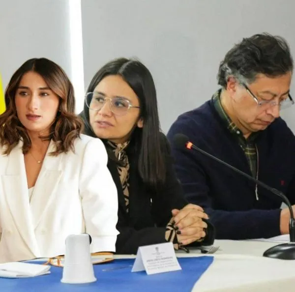 Laura Sarabia respondió a Angie Rodríguez por supuestas fotos contra Petro