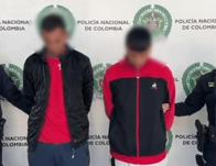 Huyeron tras robar un celular, pero el GPS los delató: así cayeron dos rompevidrios en Puente Aranda 