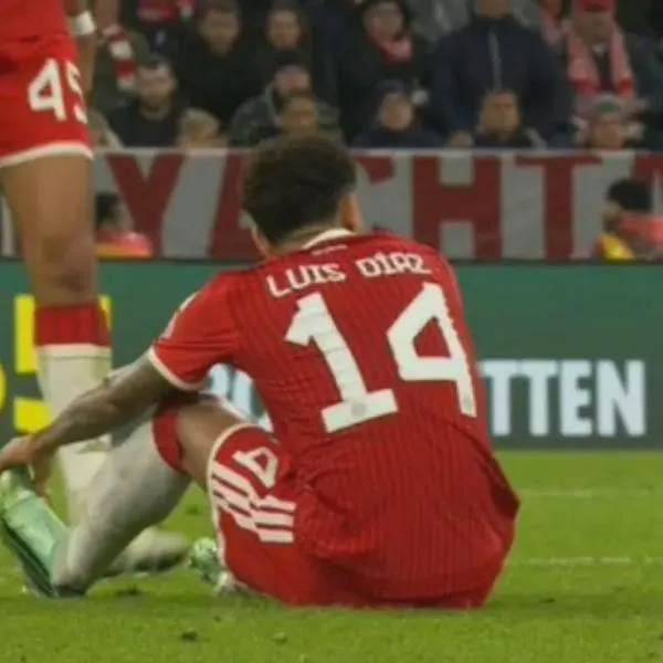 Luis Díaz, solamente 22 minutos en Bayern Múnich vs. Arsenal