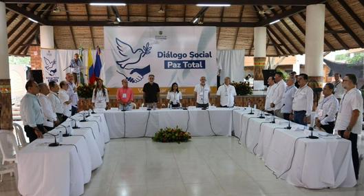 Sale a luz video del 'pacto de Valledupar' en el que Angie Rodríguez entregó balance de la reunión