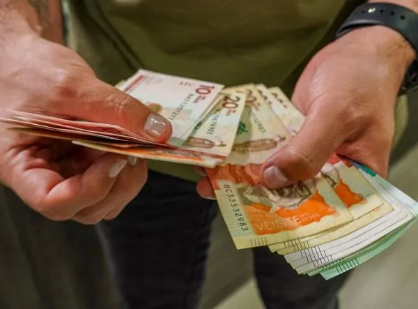 Proponen radical cambio para aumento del salario mínimo en Colombia 2027