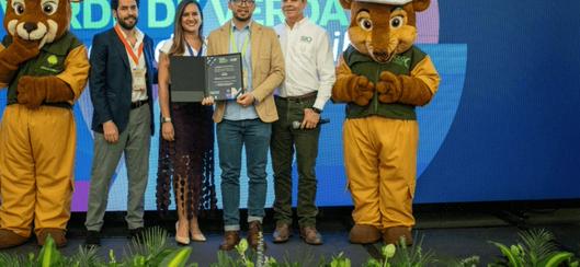 Bogotá avanza en sostenibilidad: IDRD recibe por segundo año el Sello Verde de Verdad por gestión ambiental en parques
