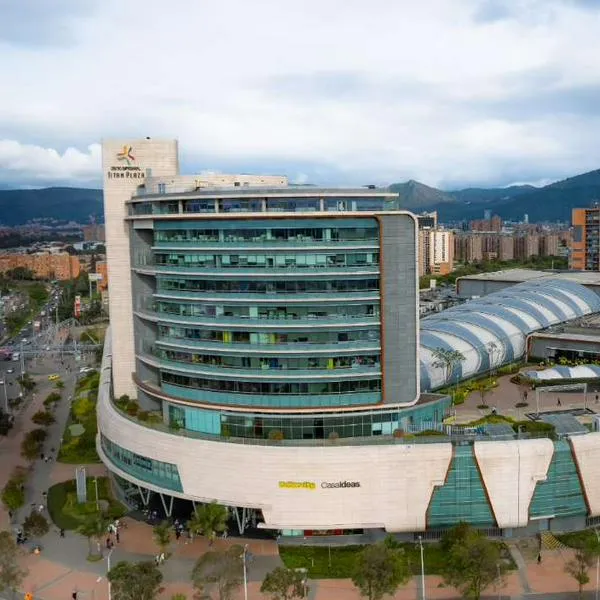 Titán Plaza y más centros comerciales dan anuncio de fin de octubre y diciembre