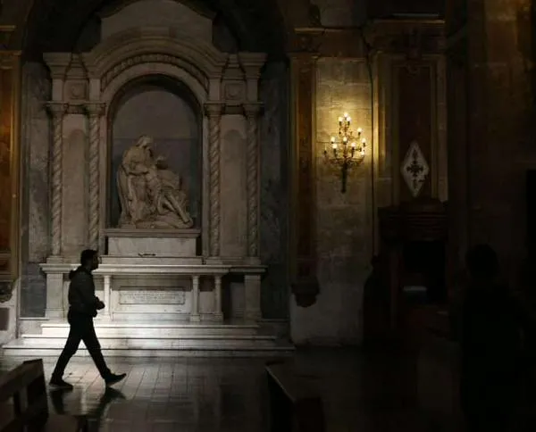 Corte Constitucional confirma que Iglesia católica debe entregar expedientes de pederastia