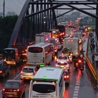 Un fuerte accidente cerca al puente de Guaduas en la calle 80 genera gigantescos trancones que se extienden hasta Siberia. Conozca los detalles.   