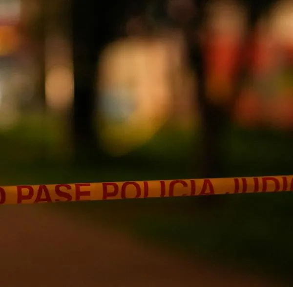 Hallan cuerpo envuelto en sábanas en un caño de Soacha: estos son los detalles