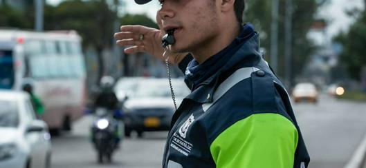 Cierres viales en Bogotá por la carrera Reto Win 7K y 11K: medidas de la Secretaría de Movilidad para el 25 de octubre de 2026