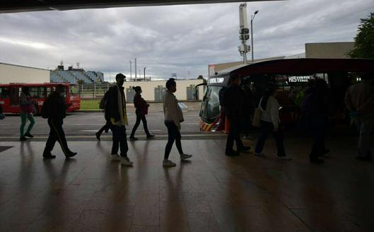 Capturan a una mujer en el Portal Suba tras agresión a guarda de seguridad durante control de evasión en TransMilenio