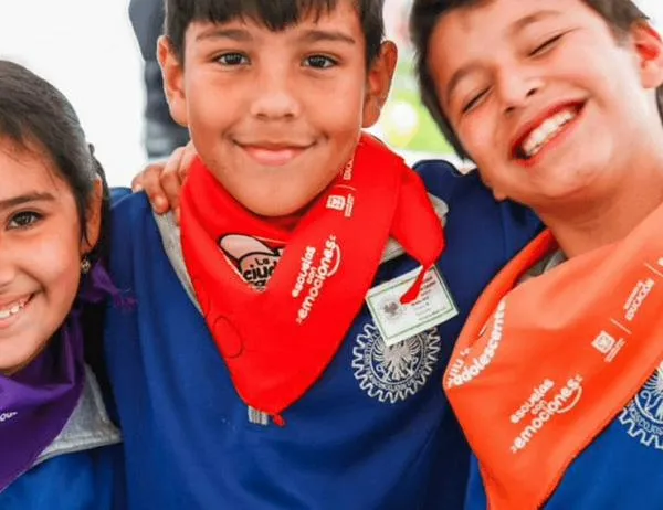 Sigue estas cinco acciones para que tus hijas e hijos crezcan libres de estereotipos de género 