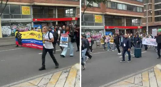 Manifestantes madrugaron y bloquearon la Séptima (Bogotá): rutas de SITP, afectadas