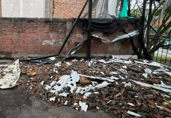 Denuncian daños en una vivienda de Nueva Tequendama por escombros de reconstrucción