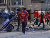 Jornada nocturna de recuperación de espacio público en Barrios Unidos dejó cambuches desmontados 
