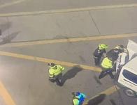 Robo de vehículo frustrado en Bogotá: los delincuentes terminaron estrellados y capturados 