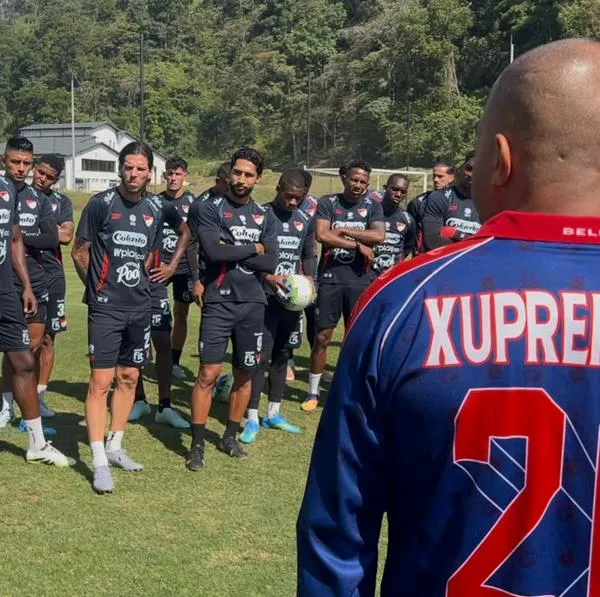Hinchas del Medellín