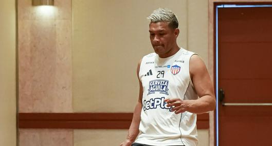 ¿Castigaron a 'Teo'? Viera tomó llamativa decisión y el jugador respondió en redes sociales