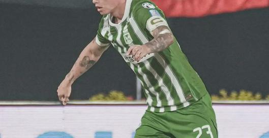 Abel Aguilar destaca el buen momento de James Rodríguez en Atlético Nacional y su enfoque en el fútbol colombiano