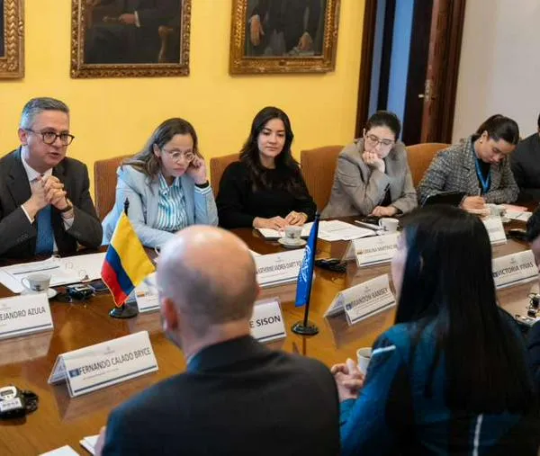 Gobierno De la Espriella se acerca a Estados Unidos: habló con delegación sobre migración