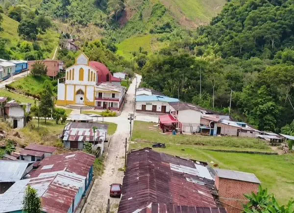 ¡Días oscuros! Habitantes rurales del Tolima enojados por falta de luz