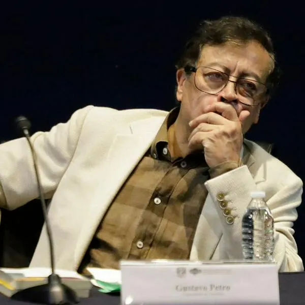 Revelan posible vuelta de Gustavo Petro en elecciones para alcaldía en Colombia