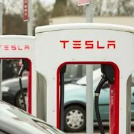 Estos 4 carros bajaron precio hasta $ 40 millones en Colombia, por Tesla