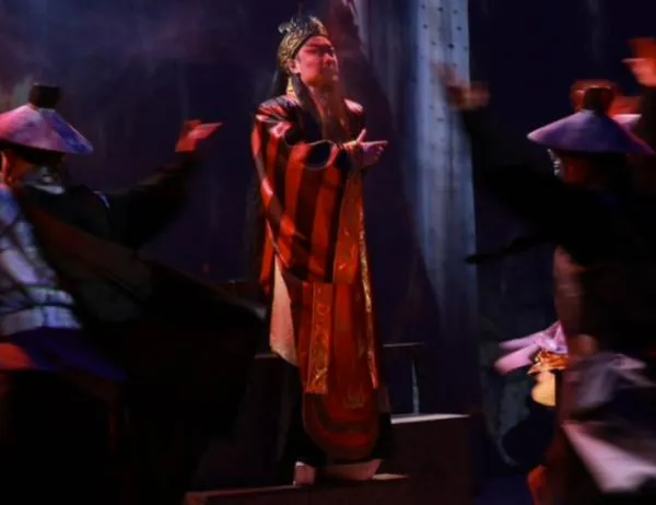 El teatro El Ensueño de Bogotá presenta Lu Ming (Deer’s Call), una historia de la ópera tradicional china 