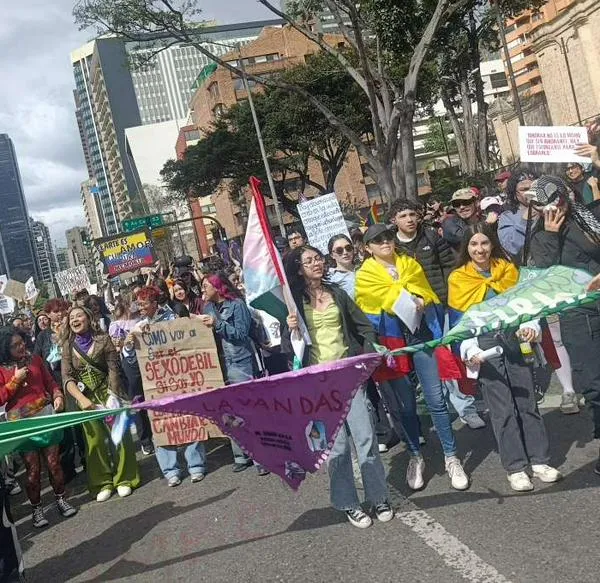 Decisiones frente al Museo y la Biblioteca Nacional siguen generando manifestaciones