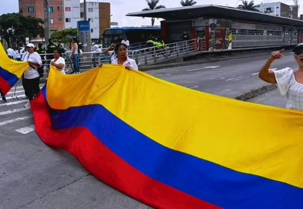 Habitantes de Comuna 9 protestan por inseguridad y presencia de habitantes de calle
