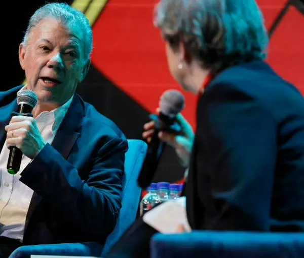 Expresidente Santos defiende el Acuerdo de Paz en el exterior durante su décimo aniversario