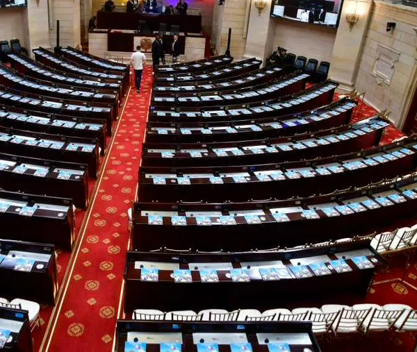 Reforma pensional vuelve al Congreso para subsanar artículos: así está el ambiente en Cámara