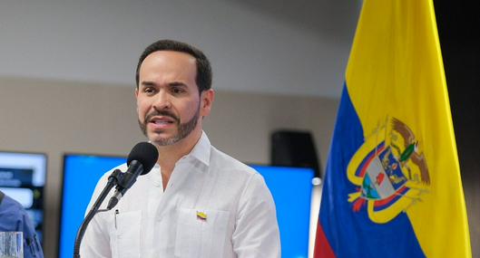 De la Espriella y Federico Gutiérrez encabezaron operativo en Medellín; reportan 60 capturas