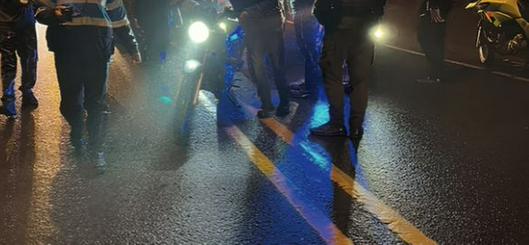 Autoridades de Cali refuerzan operativos en el kilómetro 18 para prevenir piques ilegales y garantizar seguridad vial